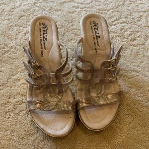 Heele Comfort Heels
